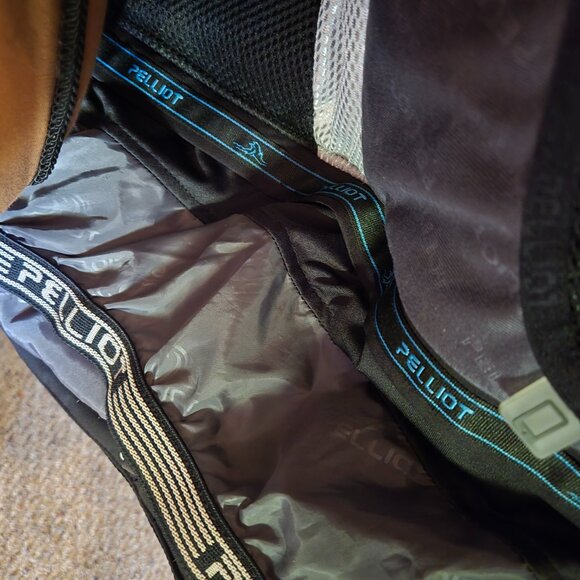 Men's Pelliot brand ski jacket / snowboarding jacket / winter coat - Picture 8 of 16